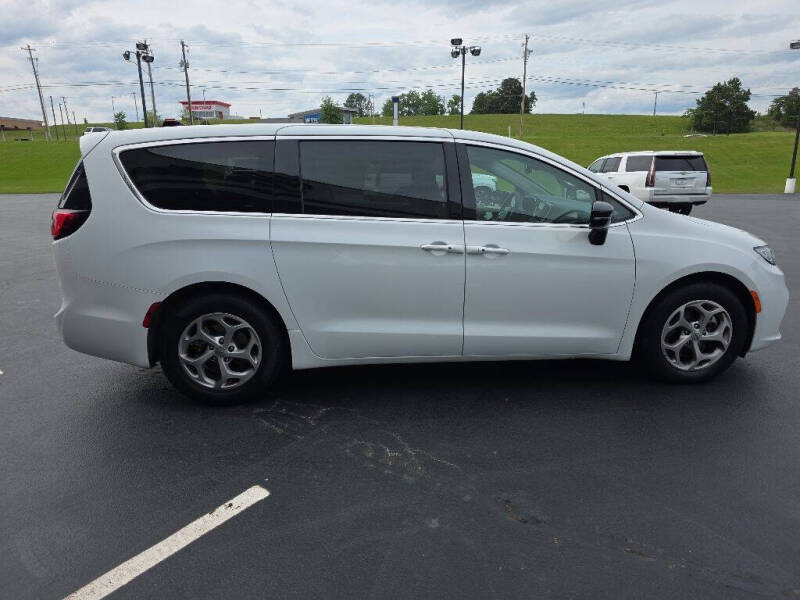 2024 Chrysler Pacifica Limited