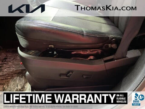 2016 Chrysler Town and Country S