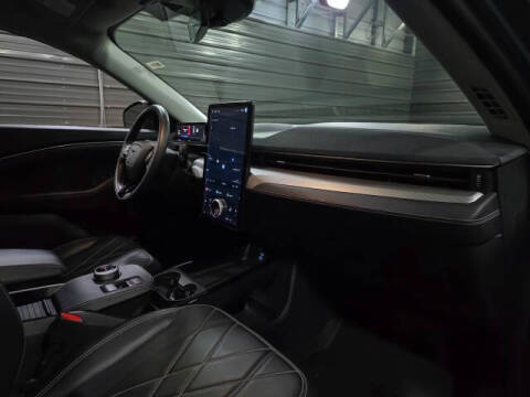 2023 Ford Mustang Mach-E Select