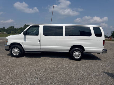 2013 Ford E-Series E-350 SD XLT