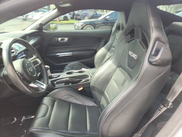 2022 Ford Mustang Mach 1