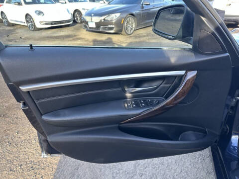 2016 BMW 3 Series 328i xDrive