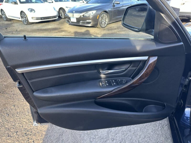 2016 BMW 3 Series 328i xDrive