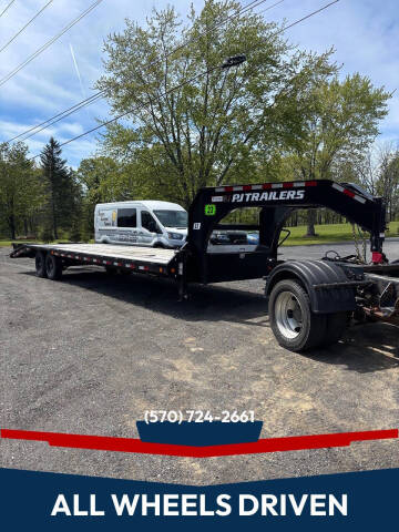 2023 PJ Trailers LS Deckover Equipment Trailer