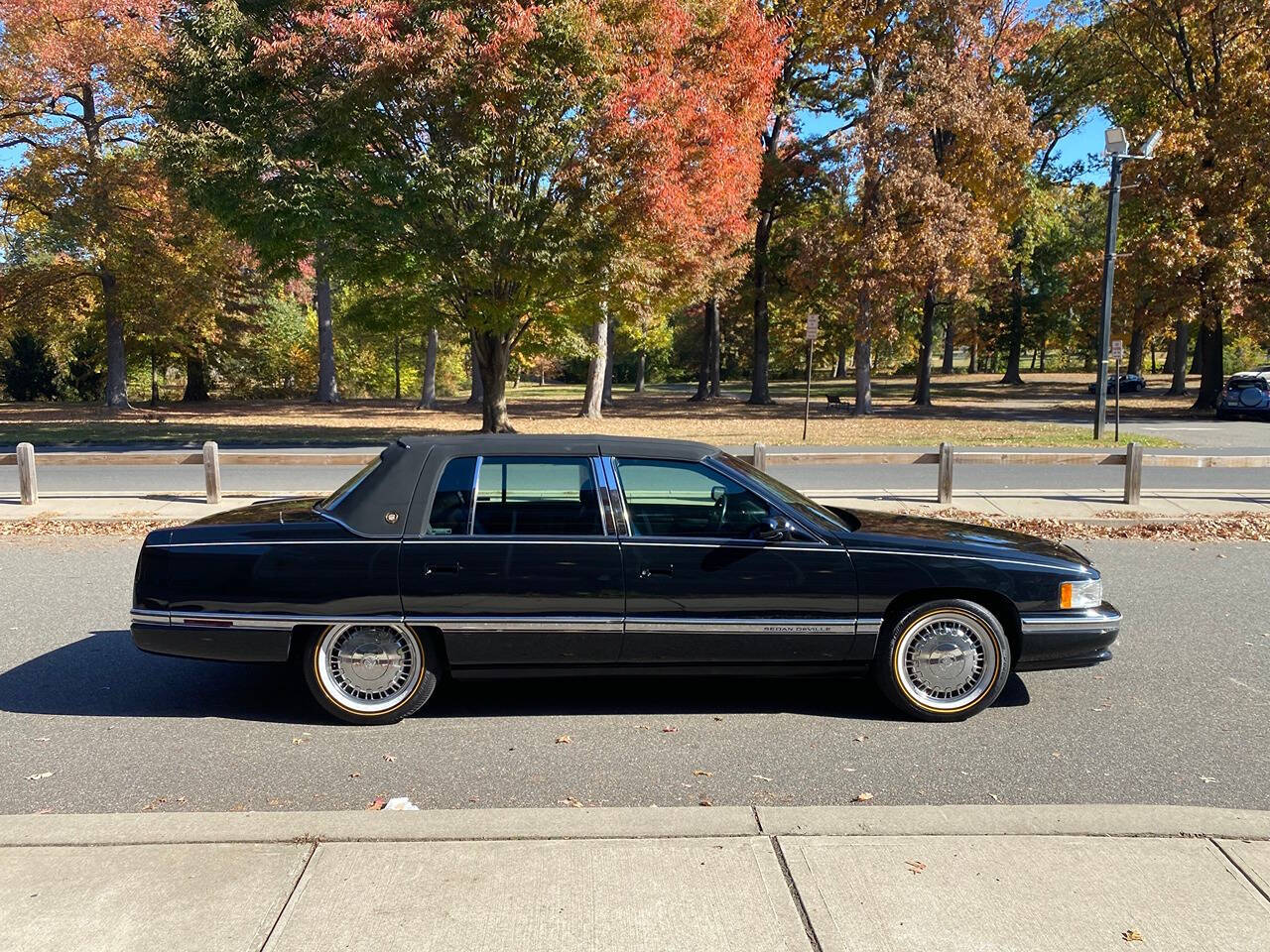 1996 Cadillac DeVille for sale at Vintage Motors USA in Roselle, NJ