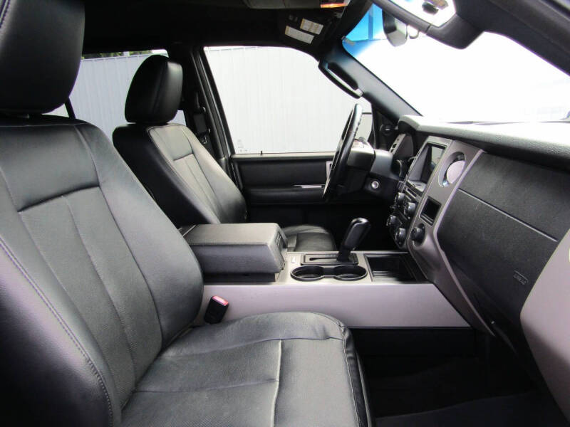 2017 Ford Expedition XLT