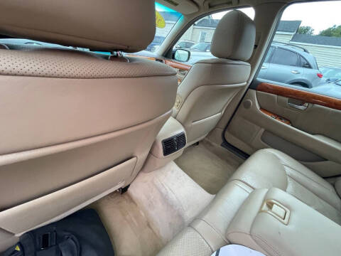 2005 Lexus LS 430