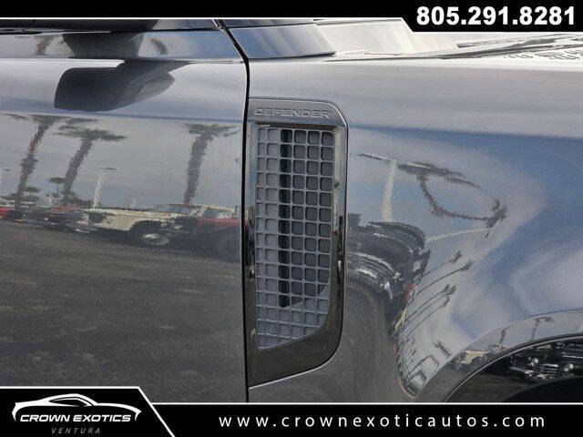 2024 Land Rover Defender 110 P400 X-Dynamic SE