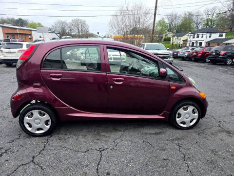 2012 Mitsubishi i-MiEV SE