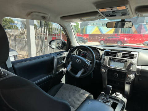 2017 Toyota 4Runner SR5