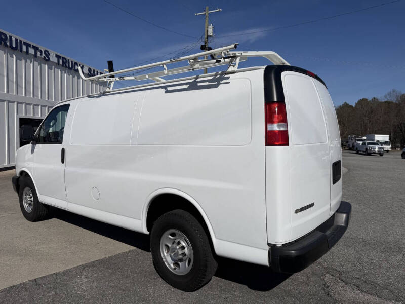 2020 Chevrolet Express 2500
