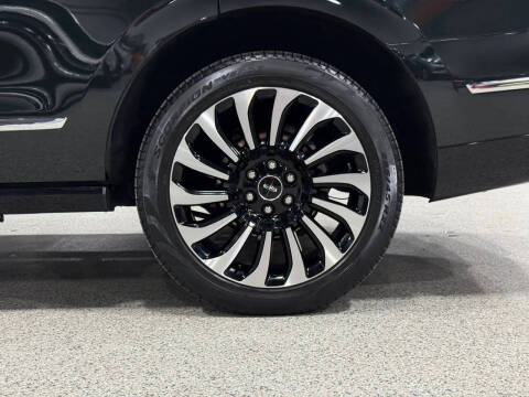 2022 Lincoln Navigator Black Label