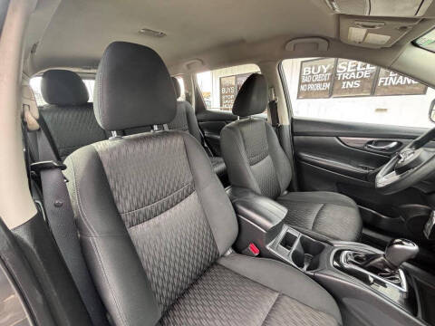 2017 Nissan Rogue