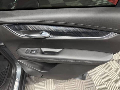 2022 Cadillac XT6 Premium Luxury