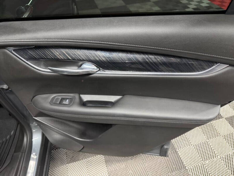 2022 Cadillac XT6 Premium Luxury