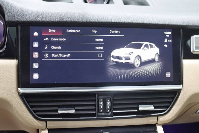 2023 Porsche Cayenne Coupe Platinum Edition