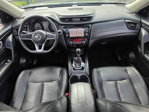 2020 Nissan Rogue SL