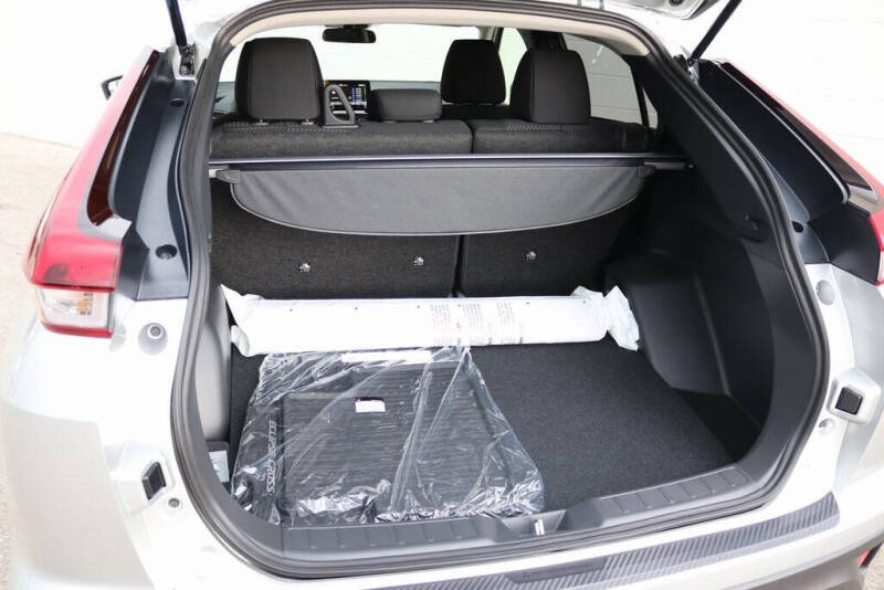 2026 Mitsubishi Eclipse Cross LE