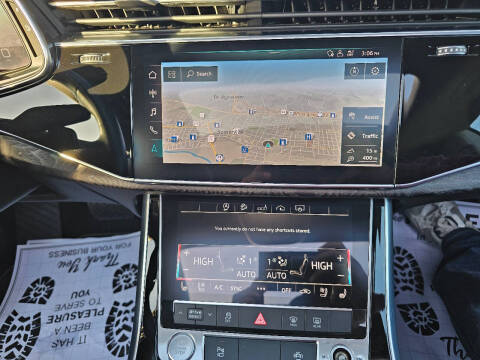 2020 Audi Q8 quattro Premium Plus 55 TFSI