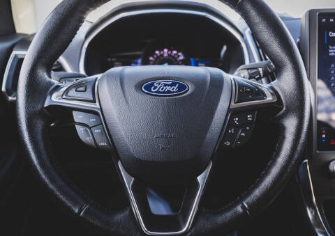 2021 Ford Edge Titanium