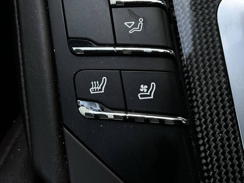 2016 Porsche Cayenne GTS