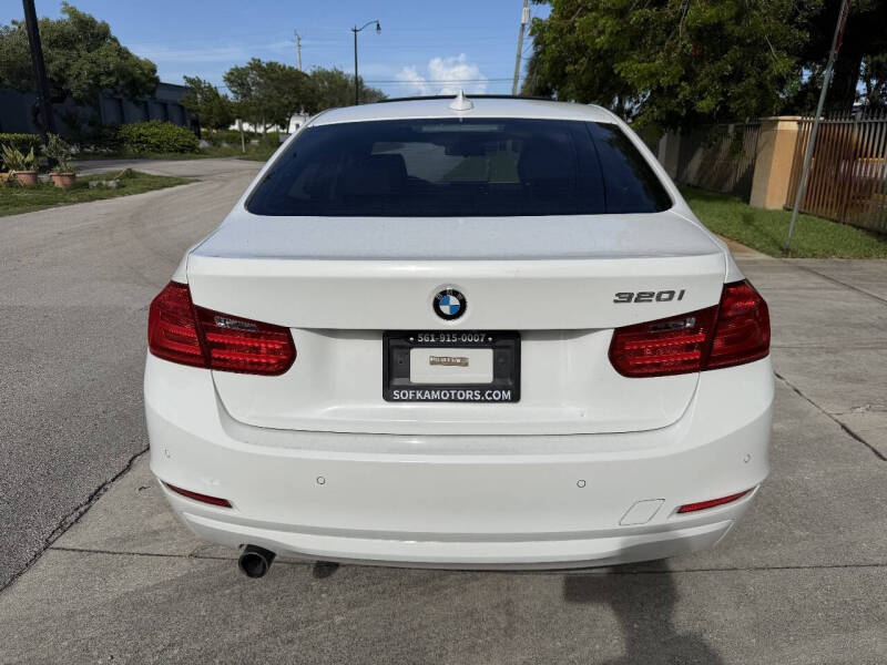 2015 BMW 3 Series 320i