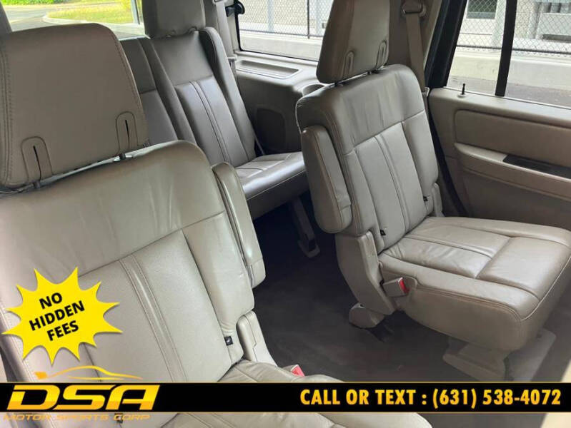 2016 Lincoln Navigator Select