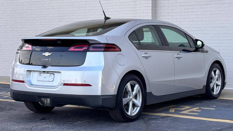 2011 Chevrolet Volt Premium