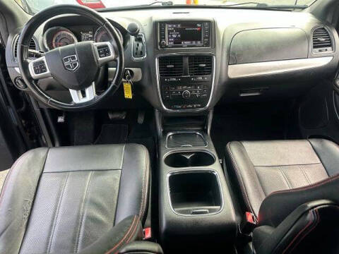 2016 Dodge Grand Caravan R/T