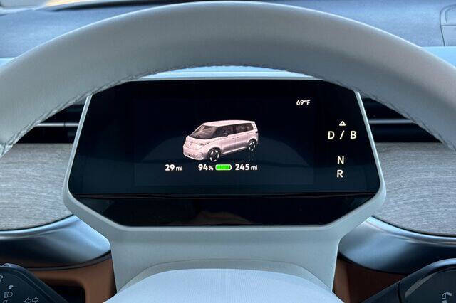 2025 Volkswagen ID. Buzz Pro S Plus