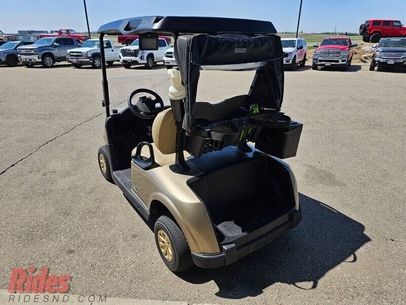 2020 E-Z-GO RXV ELiTE