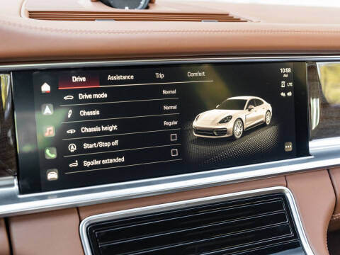 2023 Porsche Panamera