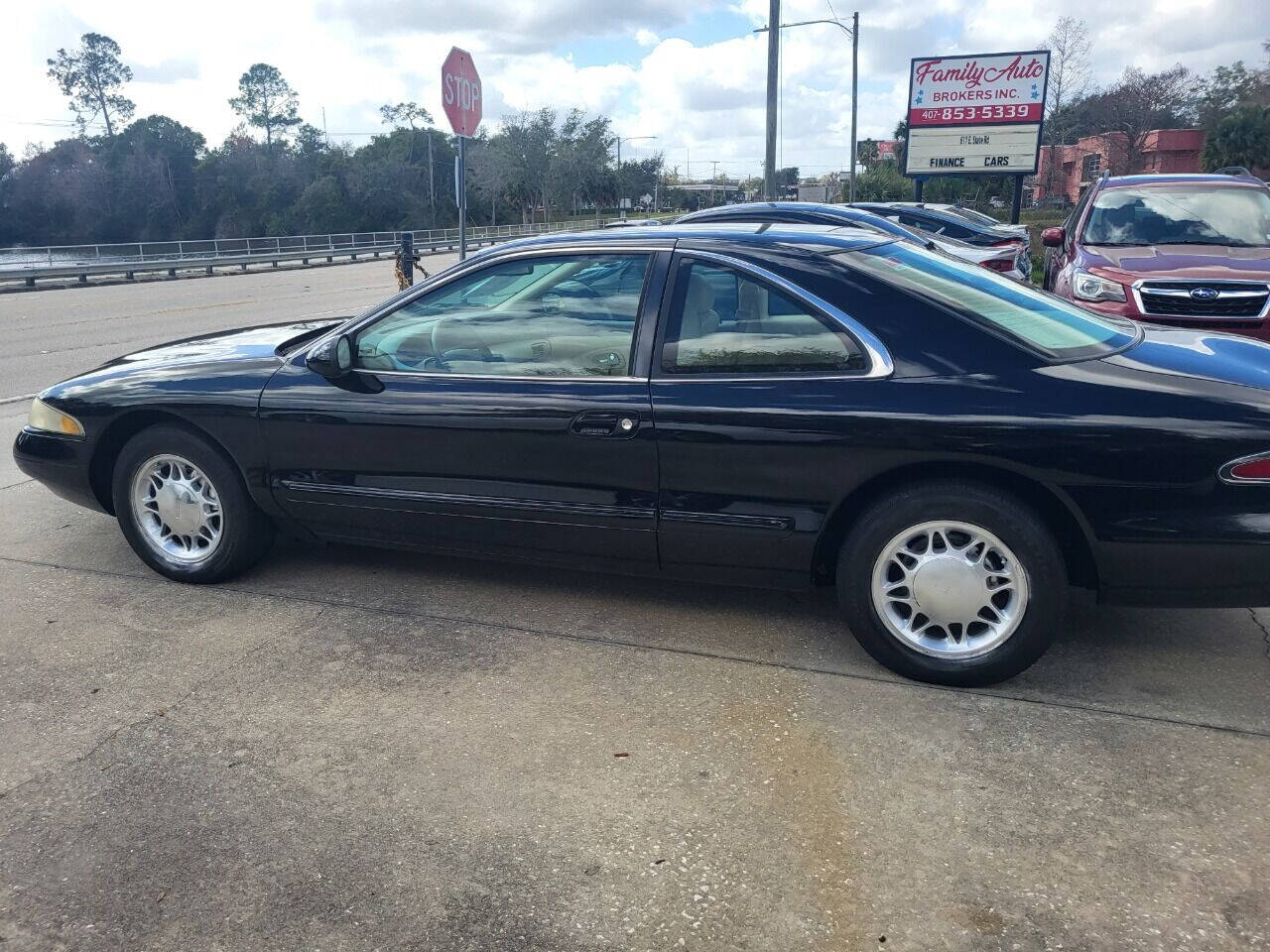 1997 Lincoln Mark VIII for sale at FAMILY AUTO BROKERS in Longwood, FL