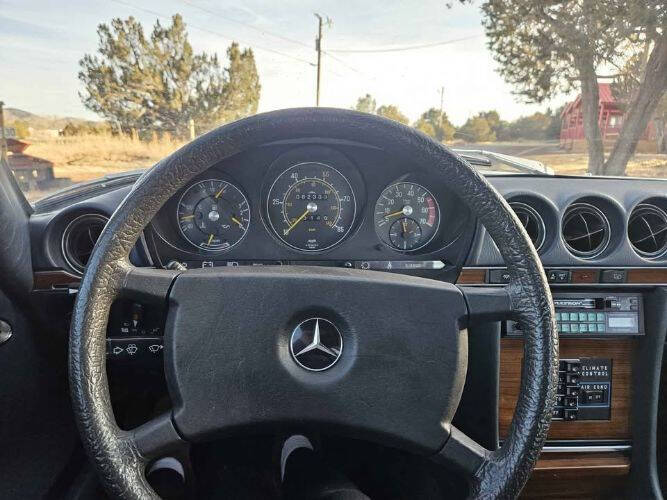 1981 Mercedes-Benz 380-Class 380 SL