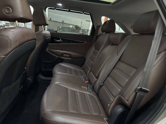 2019 Kia Sorento SX V6