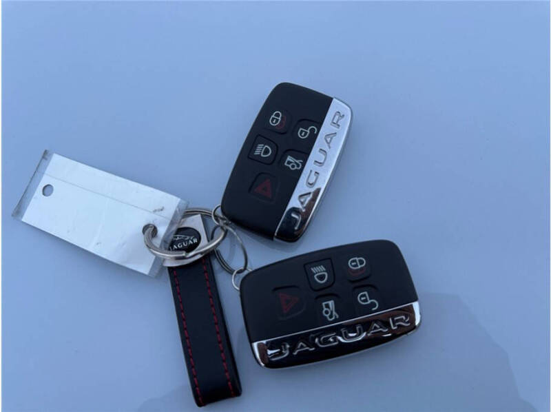 2017 Jaguar F-TYPE R