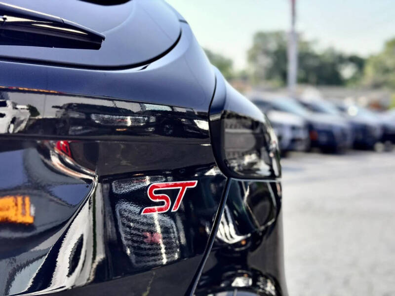 2017 Ford Focus ST
