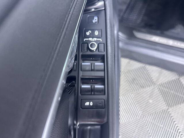 2020 Land Rover Range Rover Evoque R-Dynamic SE