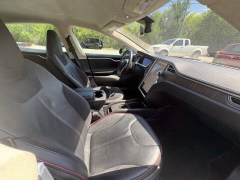 2013 Tesla Model S Performance