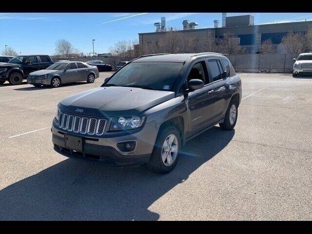 2017 Jeep Compass for sale at FREDY USED CAR SALES in Houston TX