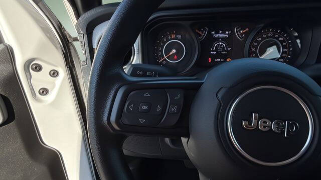 2025 Jeep Gladiator NightHawk