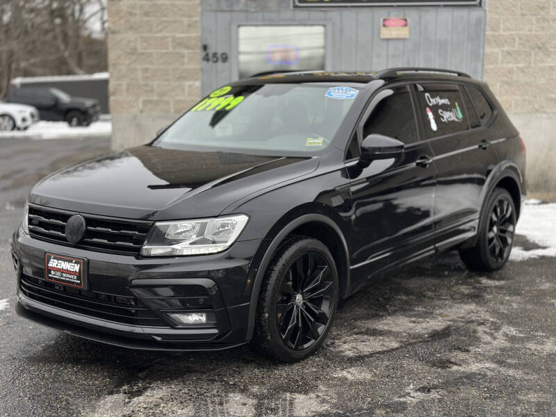 2021 Volkswagen Tiguan SE R-LINE BLACK's photo