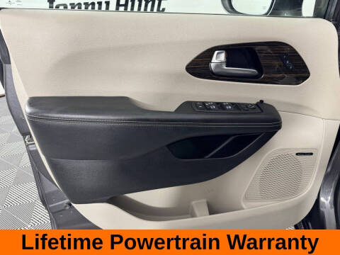 2022 Chrysler Pacifica Limited