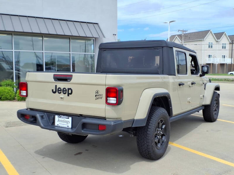 2022 Jeep Gladiator Willys