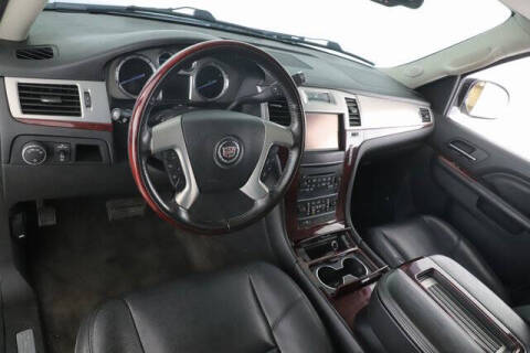 2013 Cadillac Escalade Luxury