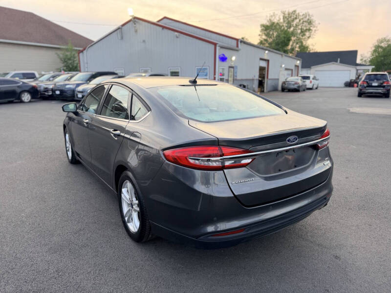 2018 Ford Fusion SE