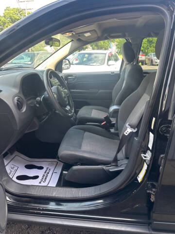 2012 Jeep Compass Sport