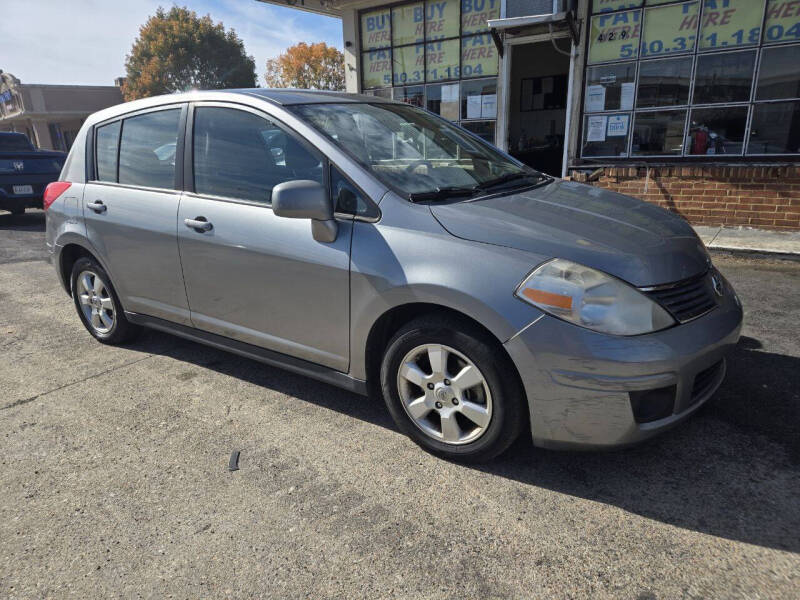 2009 Nissan Versa 1.8 SL