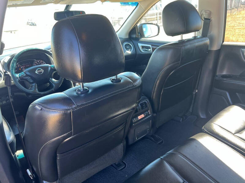 2014 Nissan Pathfinder SL