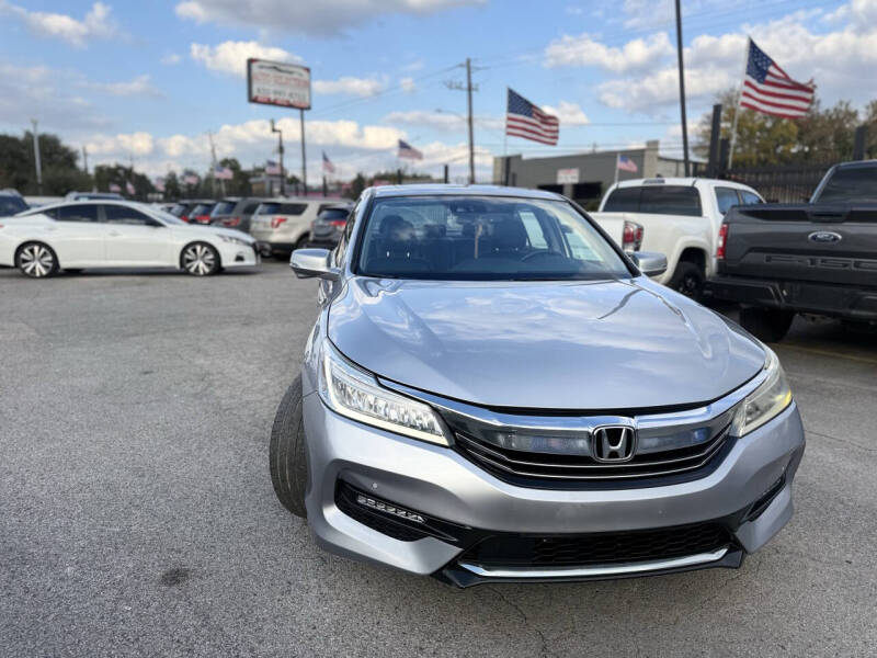 2017 Honda Accord Touring